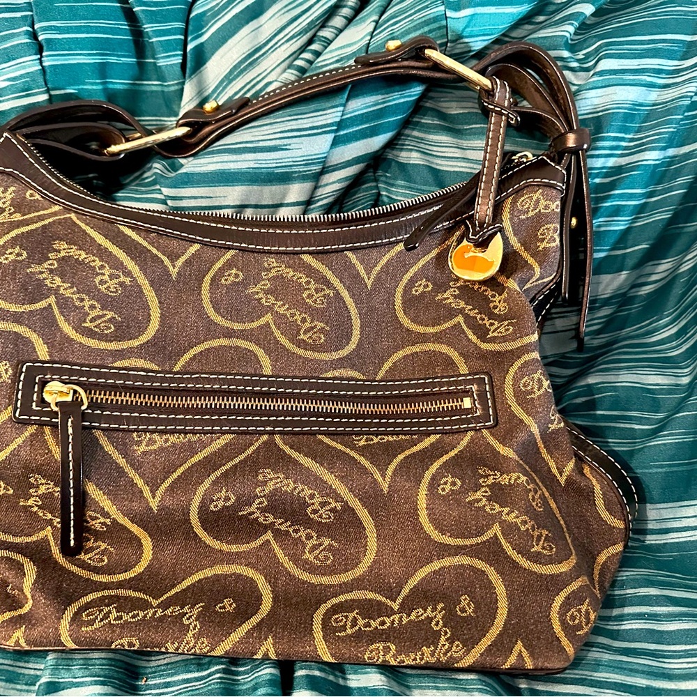Dooney & Bourke